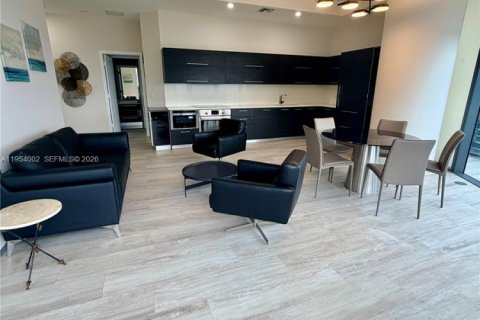 Apartamento en alquiler en Miami, Florida, 3 dormitorios, 126.72 m2 № 2010241 - foto 11