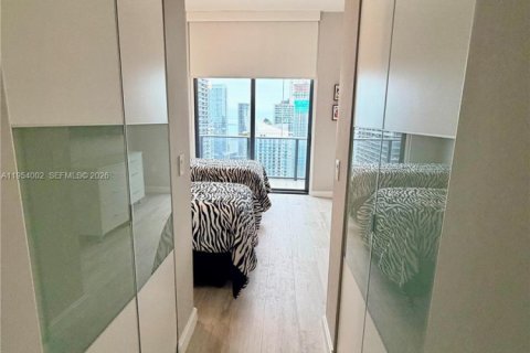 Apartamento en alquiler en Miami, Florida, 3 dormitorios, 126.72 m2 № 2010241 - foto 19