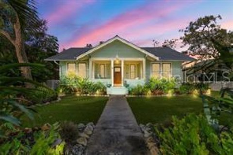 Villa ou maison à Sarasota, Floride 4 chambres, 195.75 m2 № 2125856