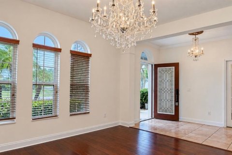 Villa ou maison à vendre à Clermont, Floride: 6 chambres, 418.06 m2 № 2429321 - photo 4