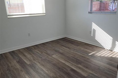 Casa en alquiler en Sarasota, Florida, 2 dormitorios, 84.82 m2 № 2096264 - foto 14