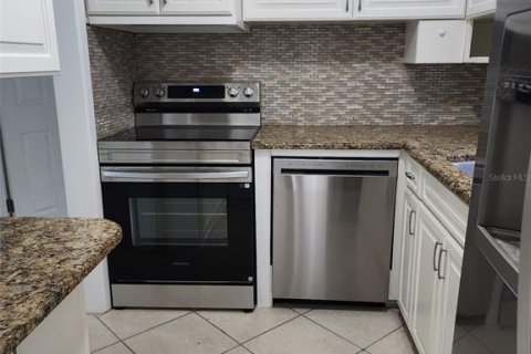 Casa en alquiler en Sarasota, Florida, 2 dormitorios, 84.82 m2 № 2096264 - foto 4