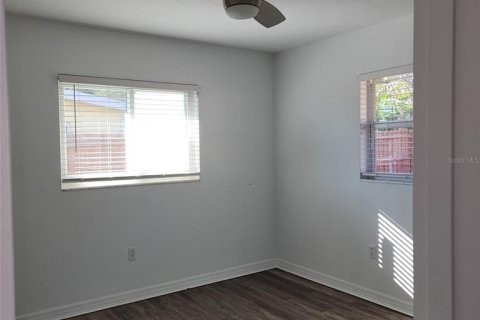 Casa en alquiler en Sarasota, Florida, 2 dormitorios, 84.82 m2 № 2096264 - foto 16