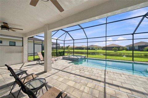 Villa ou maison à vendre à Lakewood Ranch, Floride: 2 chambres, 169.08 m2 № 2396704 - photo 30