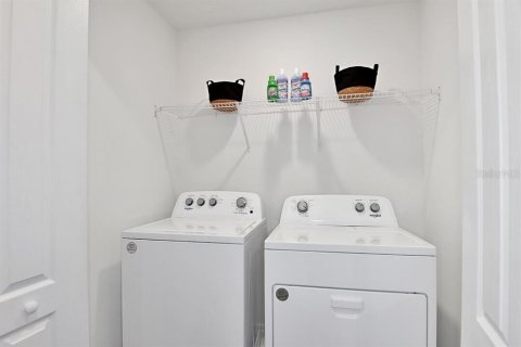 Casa en alquiler en Apopka, Florida, 5 dormitorios, 226.03 m2 № 2225837 - foto 10