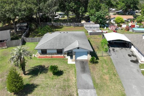 House in Ocala, Florida 3 bedrooms, 133.69 sq.m. № 1736662 - photo 4