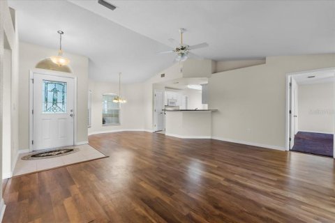 House in Winter Haven, Florida 3 bedrooms, 133.13 sq.m. № 1840092 - photo 4