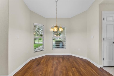 House in Winter Haven, Florida 3 bedrooms, 133.13 sq.m. № 1840092 - photo 8
