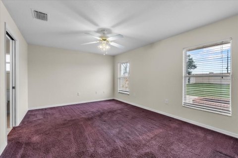 House in Winter Haven, Florida 3 bedrooms, 133.13 sq.m. № 1840092 - photo 17
