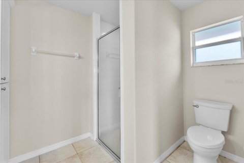 House in Winter Haven, Florida 3 bedrooms, 133.13 sq.m. № 1840092 - photo 20