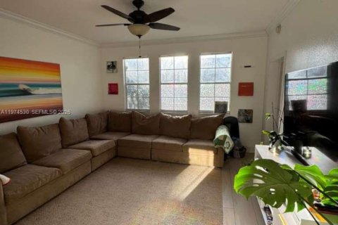 Condo in Fort Lauderdale, Florida, 2 bedrooms  № 2035903 - photo 22