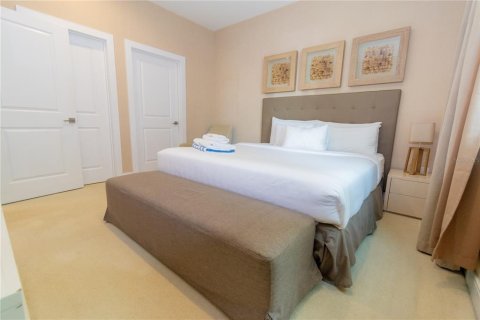 Townhouse in Kissimmee, Florida 4 bedrooms, 222.59 sq.m. № 1793007 - photo 11