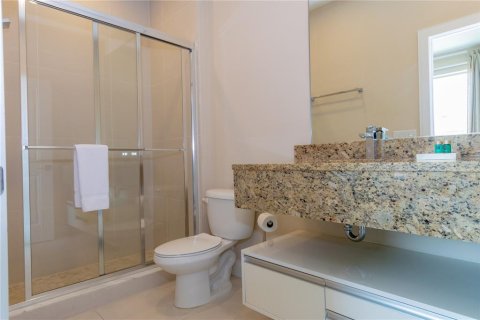 Townhouse in Kissimmee, Florida 4 bedrooms, 222.59 sq.m. № 1793007 - photo 19