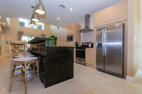 Townhouse in Kissimmee, Florida 4 bedrooms, 222.59 sq.m. № 1793007 - photo 29