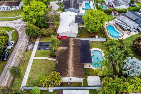 Купить виллу или дом в Майами, Флорида 3 спальни, 149.94м2, № 2049561 - фото 30