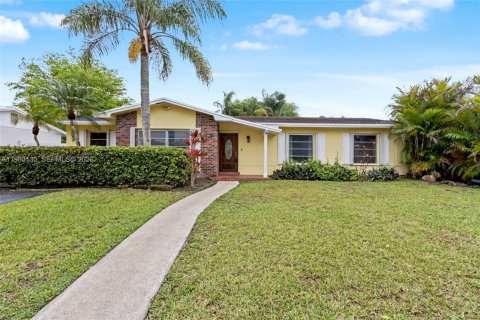 Купить виллу или дом в Майами, Флорида 3 спальни, 149.94м2, № 2049561 - фото 23