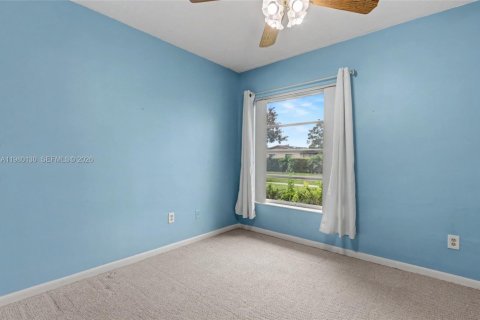 Купить виллу или дом в Майами, Флорида 3 спальни, 149.94м2, № 2049561 - фото 19