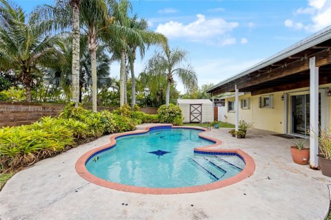 Купить виллу или дом в Майами, Флорида 3 спальни, 149.94м2, № 2049561 - фото 25