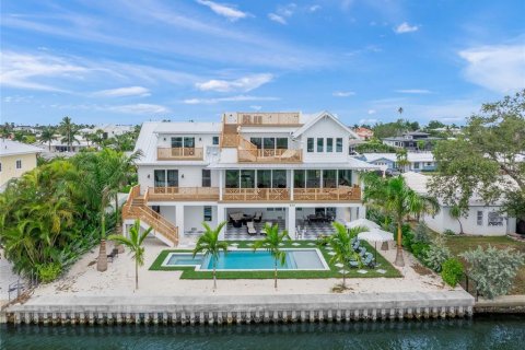 Villa ou maison à vendre à Holmes Beach, Floride: 4 chambres, 332.03 m2 № 2092107 - photo 5