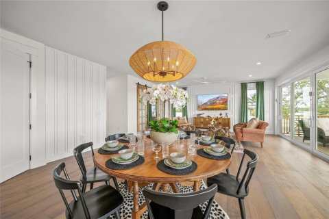 Villa ou maison à vendre à Holmes Beach, Floride: 4 chambres, 332.03 m2 № 2092107 - photo 16