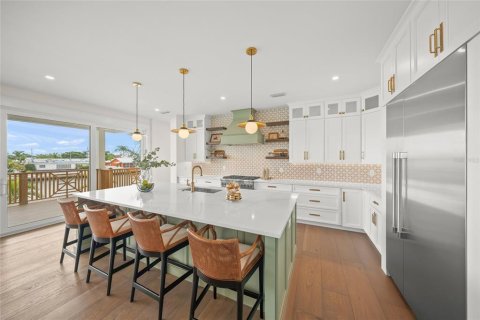 Villa ou maison à vendre à Holmes Beach, Floride: 4 chambres, 332.03 m2 № 2092107 - photo 9