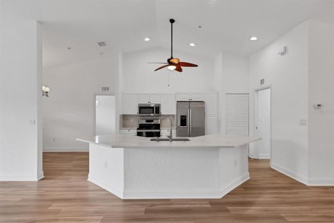 Copropriété à louer à Bradenton, Floride: 3 chambres, 150.22 m2 № 2106689 - photo 8