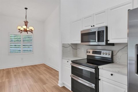 Copropriété à louer à Bradenton, Floride: 3 chambres, 150.22 m2 № 2106689 - photo 11