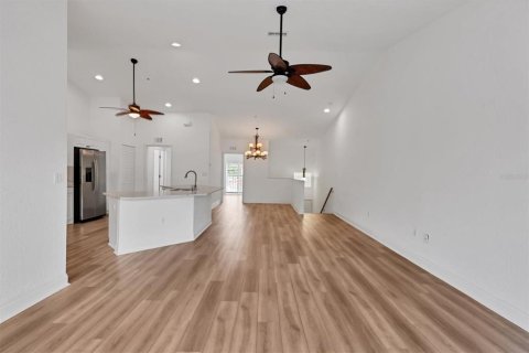 Copropriété à louer à Bradenton, Floride: 3 chambres, 150.22 m2 № 2106689 - photo 7