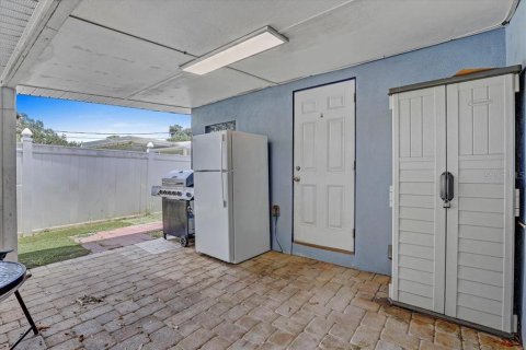 Villa ou maison à vendre à Saint Petersburg, Floride: 3 chambres, 137.87 m2 № 1783297 - photo 25