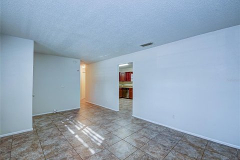 House in Sanford, Florida 3 bedrooms, 167.5 sq.m. № 1716507 - photo 5