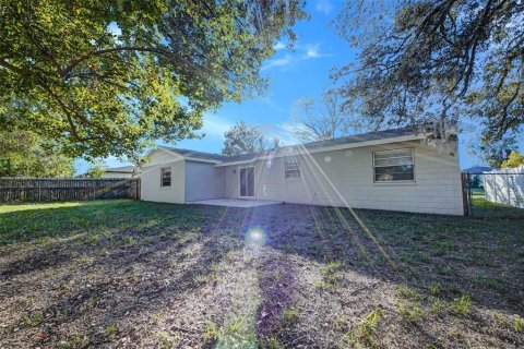 House in Sanford, Florida 3 bedrooms, 167.5 sq.m. № 1716507 - photo 27