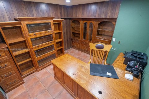 Casa en venta en Plantation, Florida, 4 dormitorios, 286.51 m2 № 1948823 - foto 16