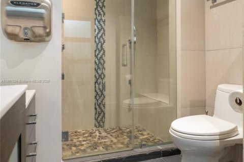 Casa en venta en Plantation, Florida, 4 dormitorios, 286.51 m2 № 1948823 - foto 25