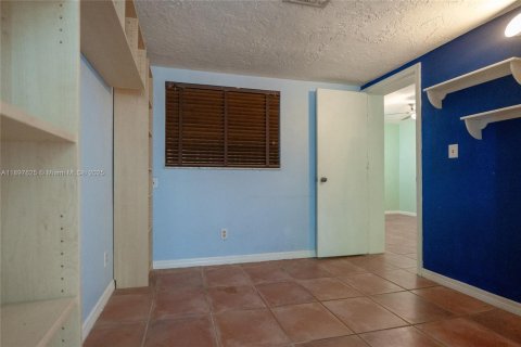 Casa en venta en Plantation, Florida, 4 dormitorios, 286.51 m2 № 1948823 - foto 19