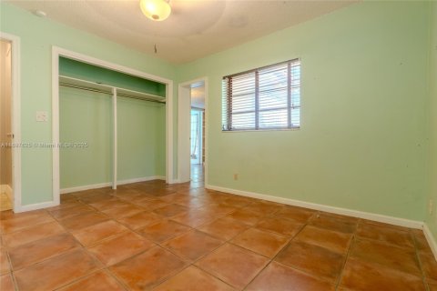 Casa en venta en Plantation, Florida, 4 dormitorios, 286.51 m2 № 1948823 - foto 29