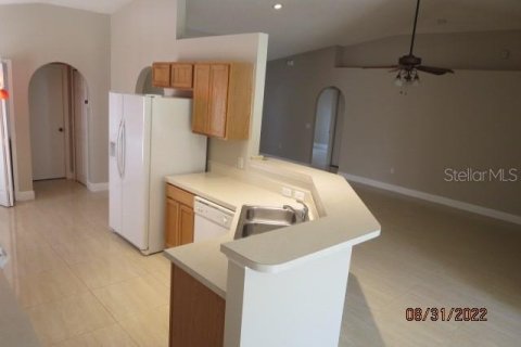 Casa en alquiler en Apopka, Florida, 3 dormitorios, 150.87 m2 № 1913955 - foto 6