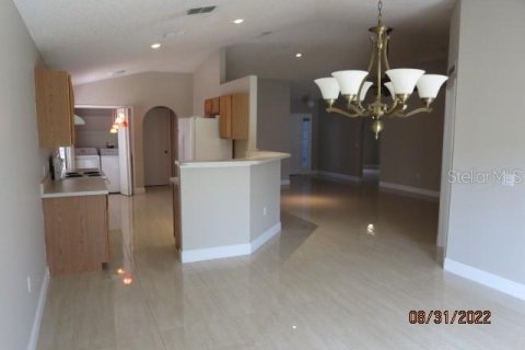 Casa en alquiler en Apopka, Florida, 3 dormitorios, 150.87 m2 № 1913955 - foto 5