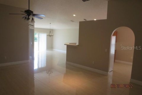 Casa en alquiler en Apopka, Florida, 3 dormitorios, 150.87 m2 № 1913955 - foto 3