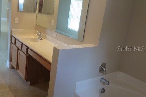 Casa en alquiler en Apopka, Florida, 3 dormitorios, 150.87 m2 № 1913955 - foto 15