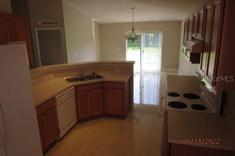 Casa en alquiler en Apopka, Florida, 3 dormitorios, 150.87 m2 № 1913955 - foto 8