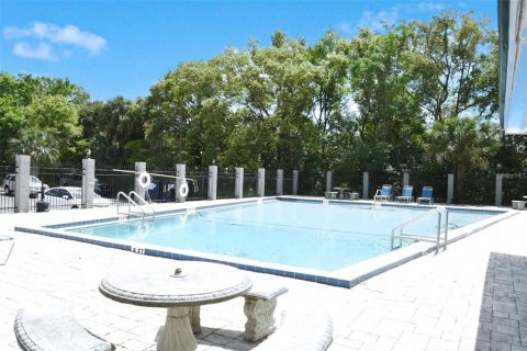 Condo in Winter Park, Florida, 2 bedrooms  № 1915876 - photo 7