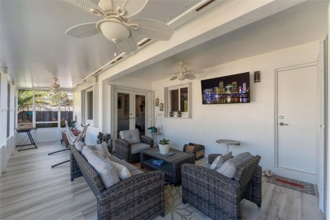 Casa en venta en Homestead, Florida, 3 dormitorios, 135.17 m2 № 2016896 - foto 22