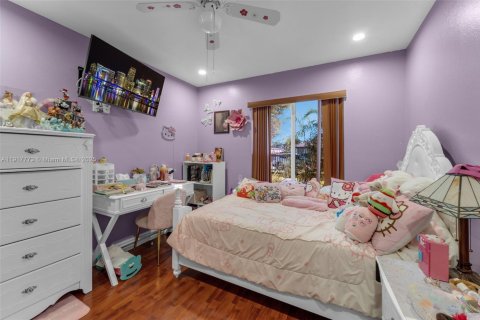 Casa en venta en Homestead, Florida, 3 dormitorios, 135.17 m2 № 2016896 - foto 18