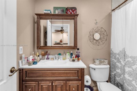 Casa en venta en Homestead, Florida, 3 dormitorios, 135.17 m2 № 2016896 - foto 16