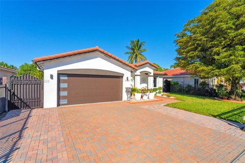 Casa en venta en Homestead, Florida, 3 dormitorios, 135.17 m2 № 2016896 - foto 3