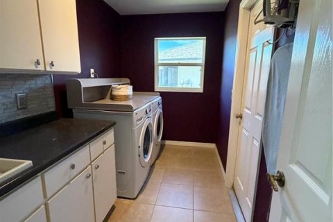House in Palm Coast, Florida 3 bedrooms, 166.02 sq.m. № 2394230 - photo 14