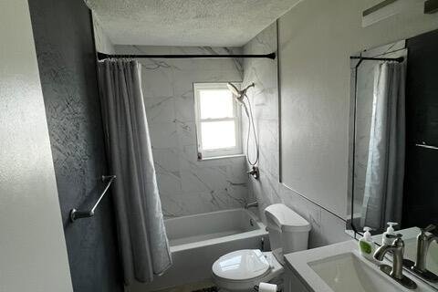 Copropriété à louer à Hallandale Beach, Floride: 2 chambres, 101.45 m2 № 2085791 - photo 25
