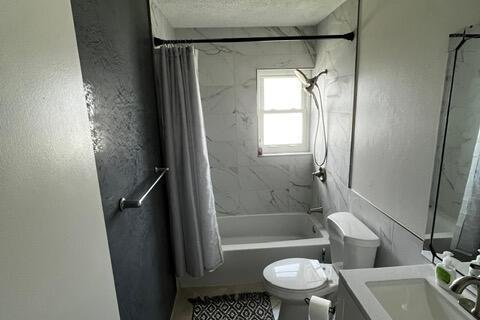 Copropriété à louer à Hallandale Beach, Floride: 2 chambres, 101.45 m2 № 2085791 - photo 26