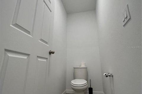 Villa ou maison à louer à Winter Haven, Floride: 3 chambres, 136.01 m2 № 2096001 - photo 15