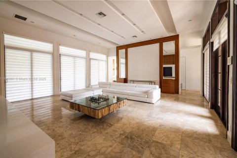 Купить виллу или дом в Паркленд, Флорида 5 спален, 291.99м2, № 1949910 - фото 3